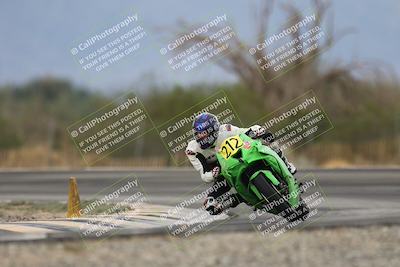 media/Nov-15-2025-Race Pace (Sat) [[8de605a2d8]]/Verified Riders/Turn 3 (925am)/